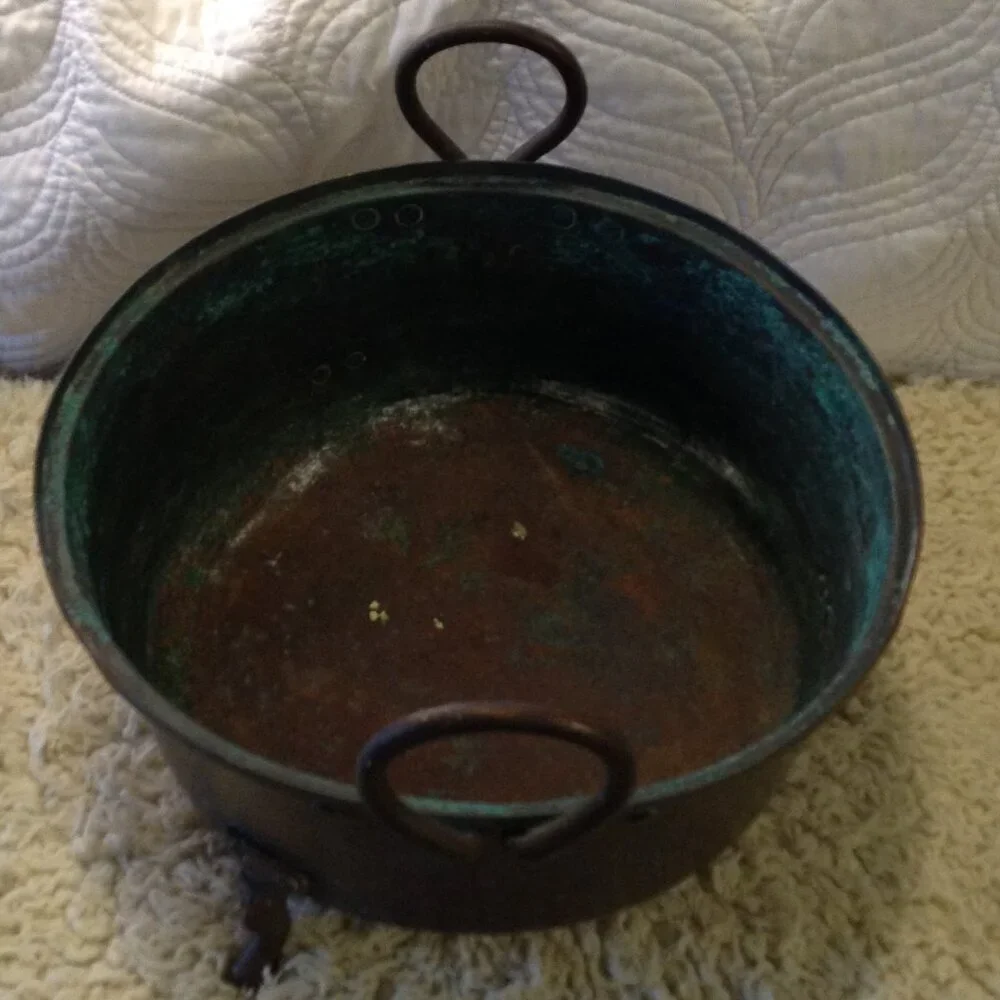 Antique Footed Copper Planter/Pot; Hand Forged, Unique, Cottagecore, European - Picture 4 of 4